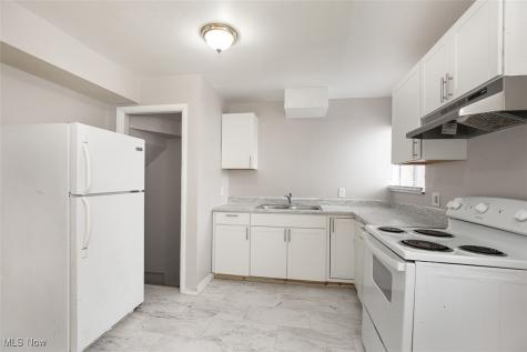 2161 Thurmont Road Akron OH 44313