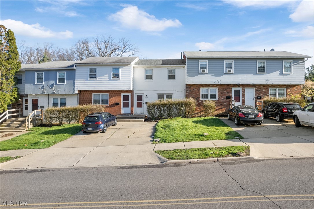 2161 Thurmont Road Akron OH 44313