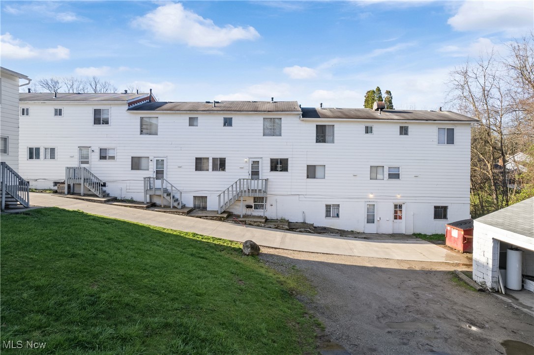 2161 Thurmont Road Akron OH 44313