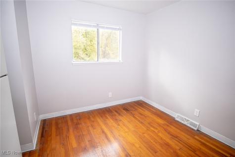 2161 Thurmont Road Akron OH 44313