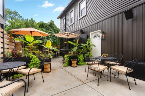 2102 Freeman Avenue Cleveland OH 44113