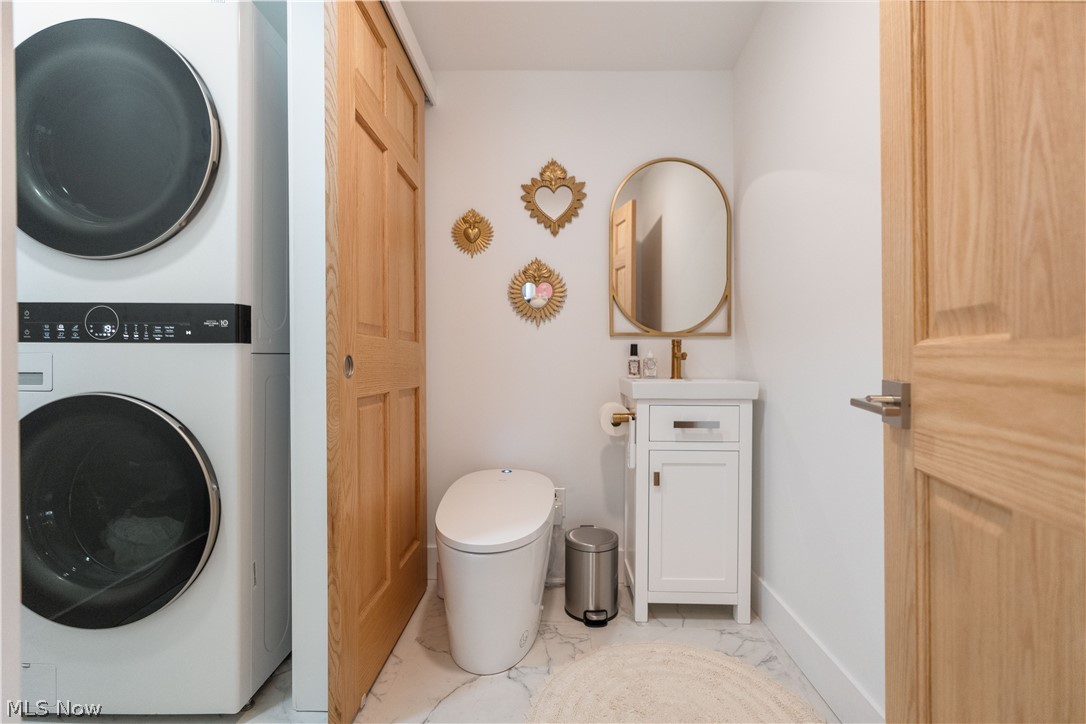 2102 Freeman Avenue Cleveland OH 44113