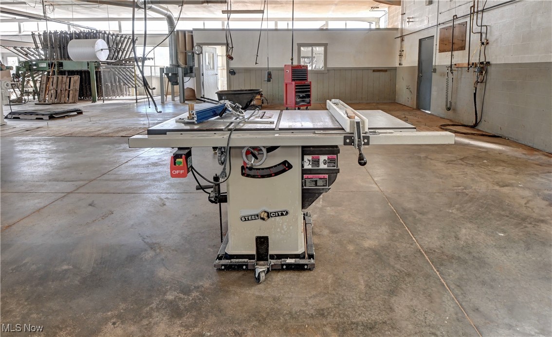 6470 Township Road 310 Millersburg OH 44654