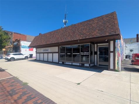 651 E 185th Street Euclid OH 44119
