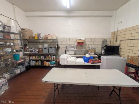 651 E 185th Street Euclid OH 44119