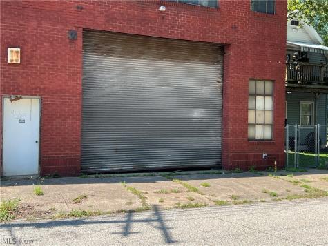 1802 E 47th Street Cleveland OH 44103