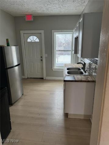 11408 Saint Clair Avenue Cleveland OH 44108