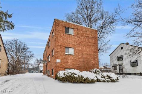 16703 Harvard Avenue Cleveland OH 44128