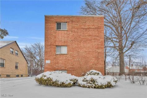 16703 Harvard Avenue Cleveland OH 44128