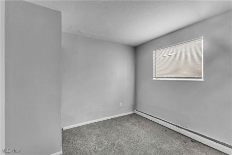 16703 Harvard Avenue Cleveland OH 44128