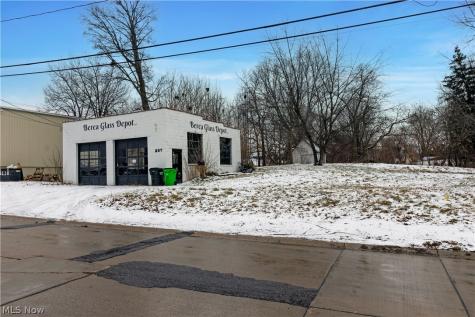 358 N Rocky River Drive Berea OH 44017