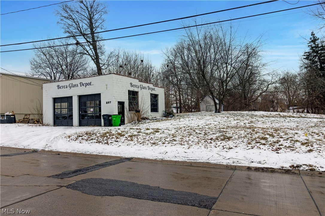 358 N Rocky River Drive Berea OH 44017