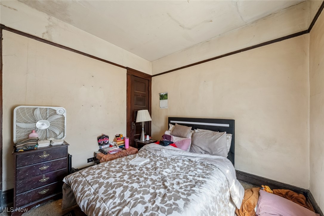 6516 Saint Clair Avenue Cleveland OH 44103