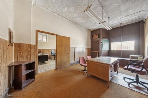 6516 Saint Clair Avenue Cleveland OH 44103