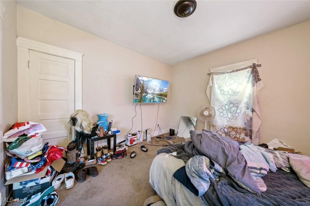 6516 Saint Clair Avenue Cleveland OH 44103