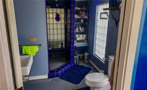 15050 Gingerich Road Middlefield OH 44062