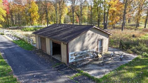 15050 Gingerich Road Middlefield OH 44062
