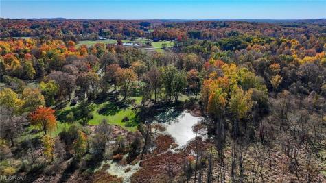 15050 Gingerich Road Middlefield OH 44062