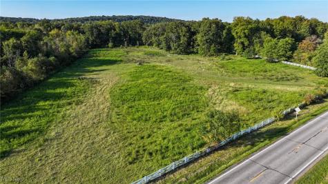 15050 Gingerich Road Middlefield OH 44062