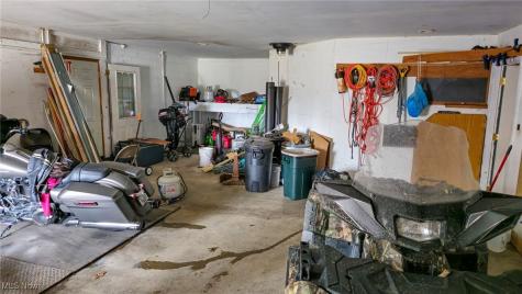 15050 Gingerich Road Middlefield OH 44062