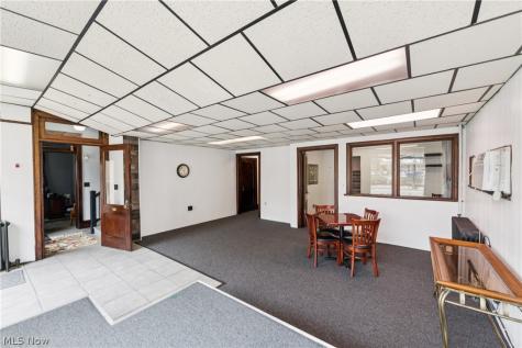 70 4th Street NW Barberton OH 44203