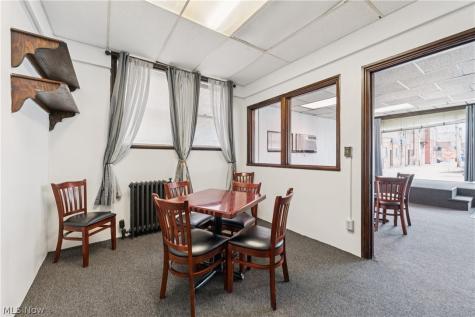 70 4th Street NW Barberton OH 44203