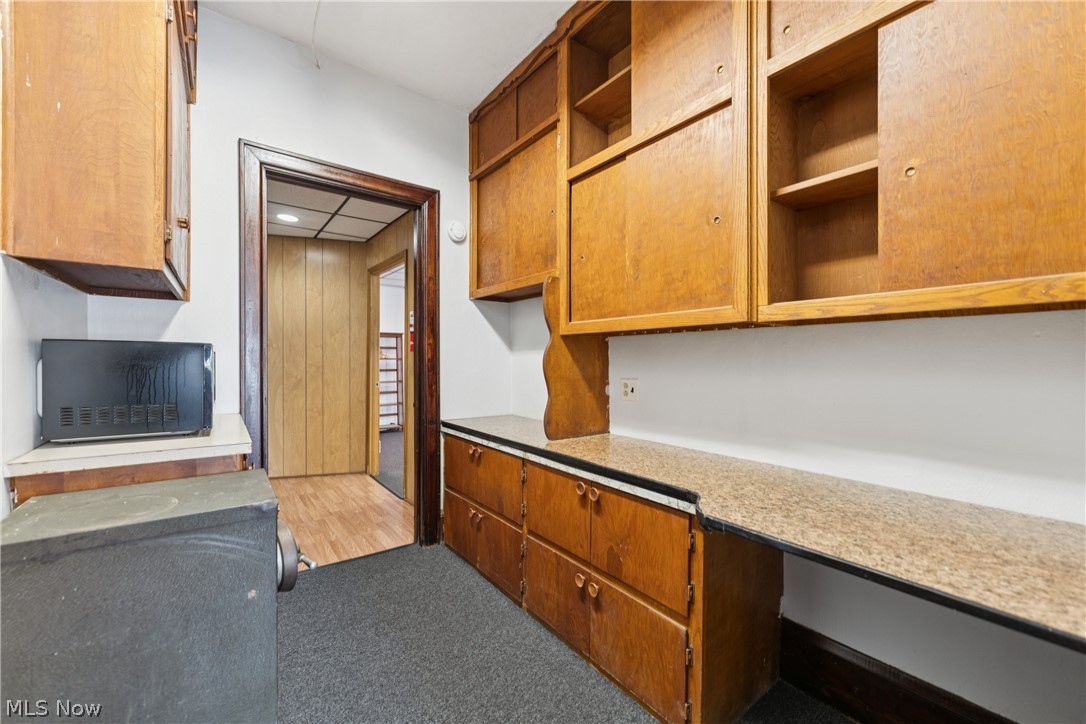 70 4th Street NW Barberton OH 44203