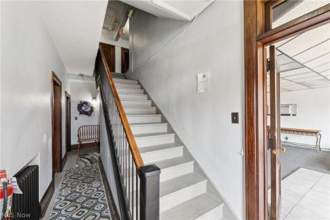 70 4th Street NW Barberton OH 44203