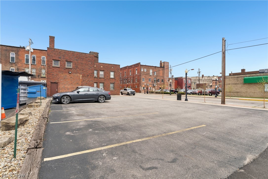 70 4th Street NW Barberton OH 44203