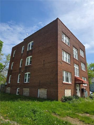 1381 E 84 Street Cleveland OH 44103