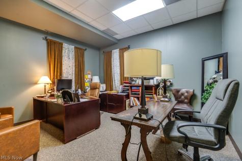 127 E Main Street Ravenna OH 44266