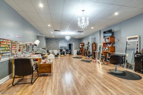 127 E Main Street Ravenna OH 44266
