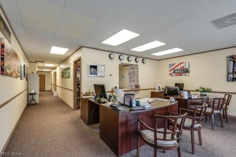 127 E Main Street Ravenna OH 44266