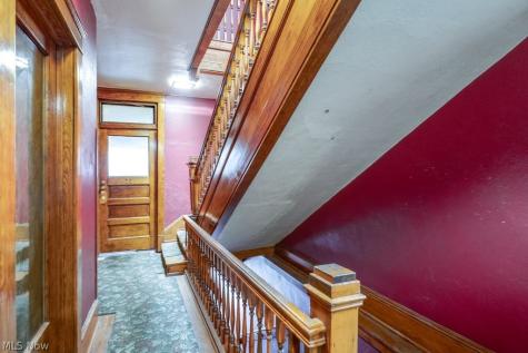 127 E Main Street Ravenna OH 44266
