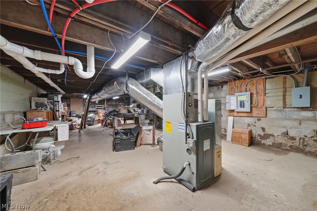 1606 Columbus Avenue Ashtabula OH 44004