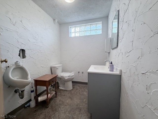 21055 Lorain Road Cleveland OH 44126
