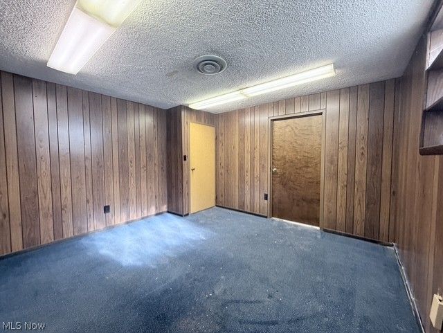 21055 Lorain Road Cleveland OH 44126