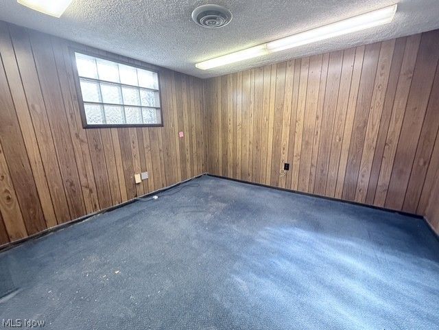 21055 Lorain Road Cleveland OH 44126