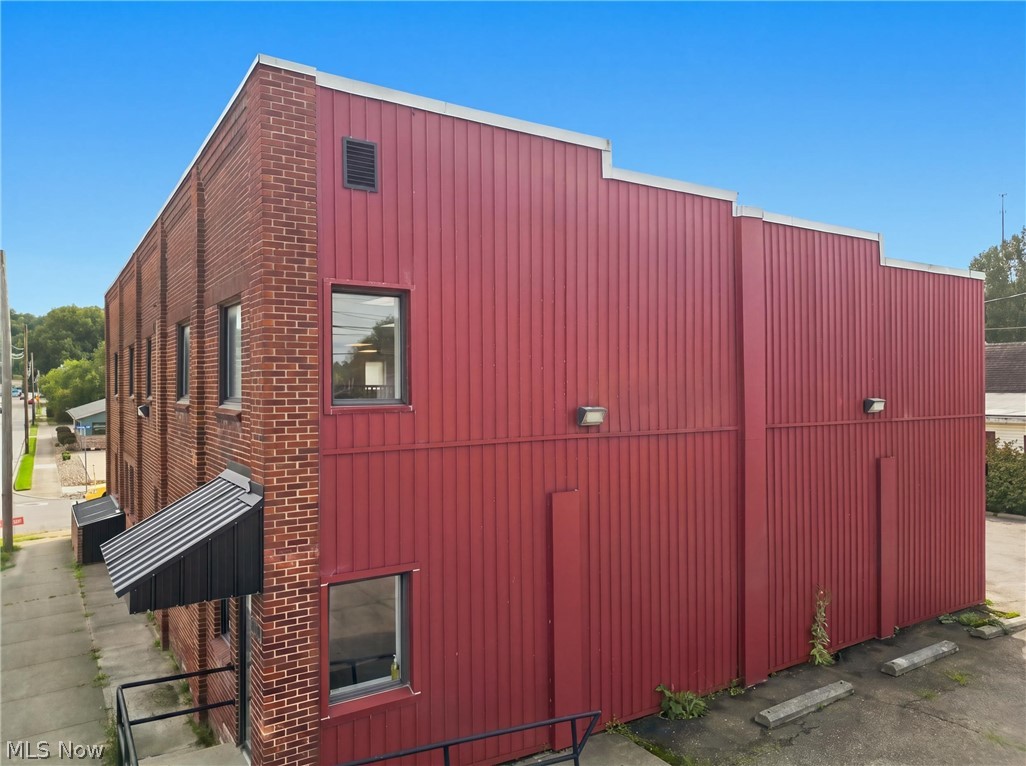 918 Woodlawn Avenue Cambridge OH 43725