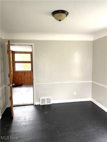 3328 W 61st Street Cleveland OH 44102