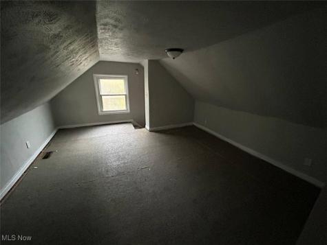 3328 W 61st Street Cleveland OH 44102