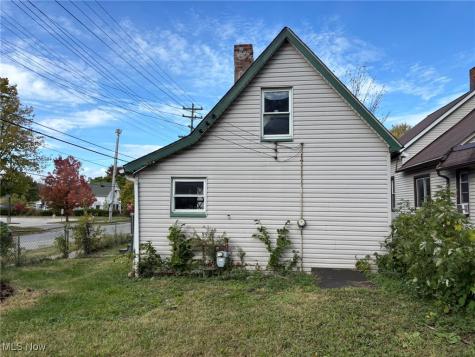 3328 W 61st Street Cleveland OH 44102