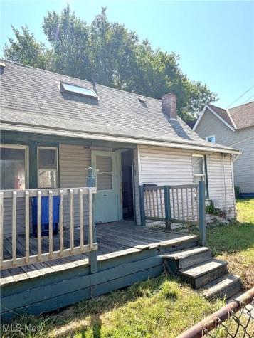 3328 W 61st Street Cleveland OH 44102