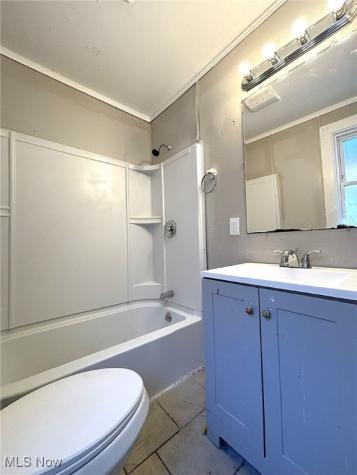 3328 W 61st Street Cleveland OH 44102