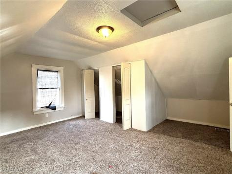 3328 W 61st Street Cleveland OH 44102