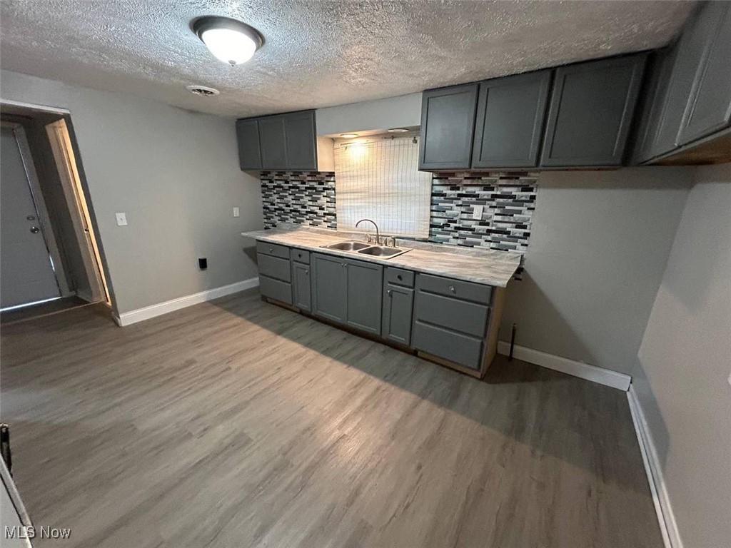 3328 W 61st Street Cleveland OH 44102