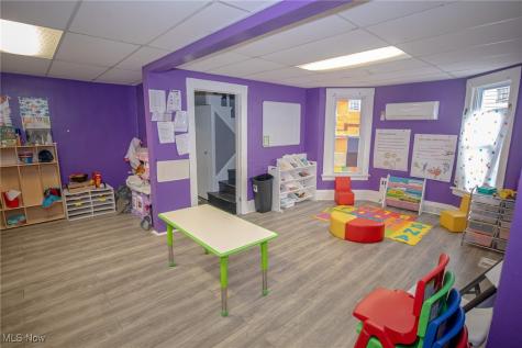 3600 E 59th Street Cleveland OH 44105