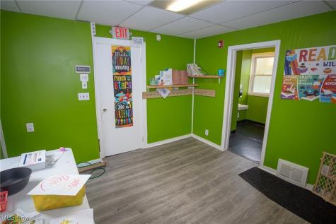 3600 E 59th Street Cleveland OH 44105