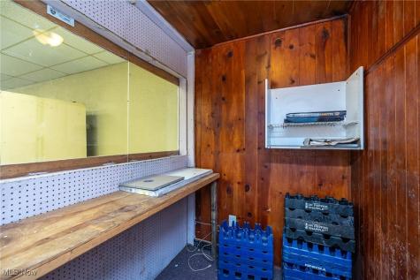 1412 West Avenue Elyria OH 44035