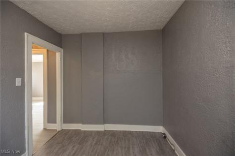 1412 West Avenue Elyria OH 44035